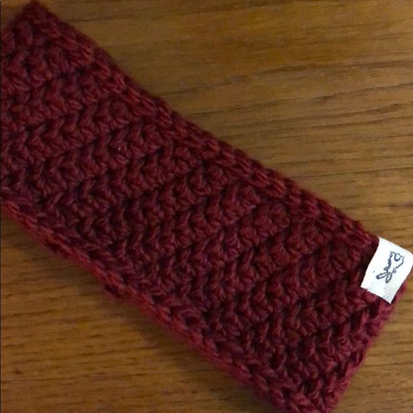 Brand New Handcrafted Crochet Wine Ear Warmer - Picture 2 of 2